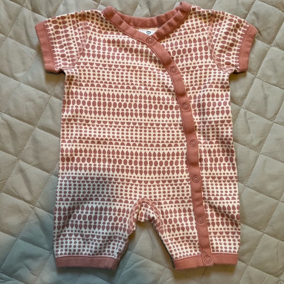 Cutest Hanna Andersson Bundle (0-6M) - Picture 7 of 9